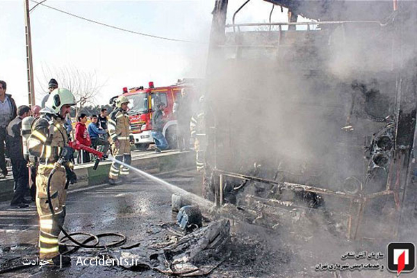 حادثه آتش‌سوزی اتوبوس بین شهری جنوب تهران - اخبار - بازتاب نو